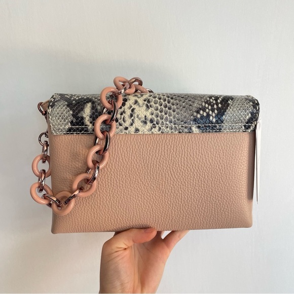 NWT Ted Baker Alani Snake Embossed Leather Shoulder Bag Taupe Pink Chain Cross - Picture 7 of 15